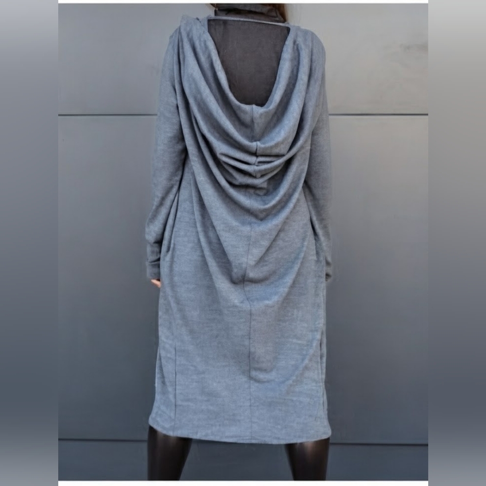 Hooded Cape